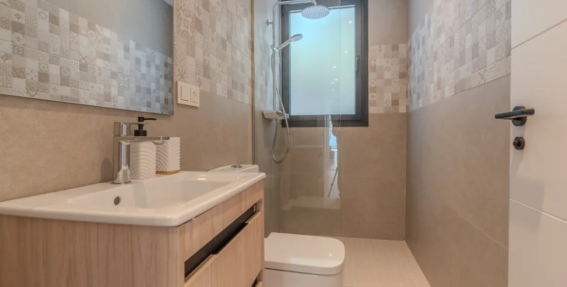 Short-term rent of detached villa in Nueva Andalucía 25
