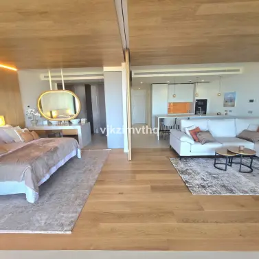 Alquiler a largo plazo de apartamento en planta media en Higueron