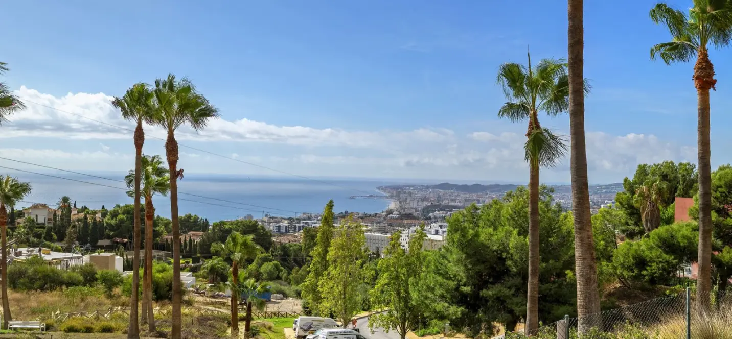 Sale of ground floor apartment in Higueron 1