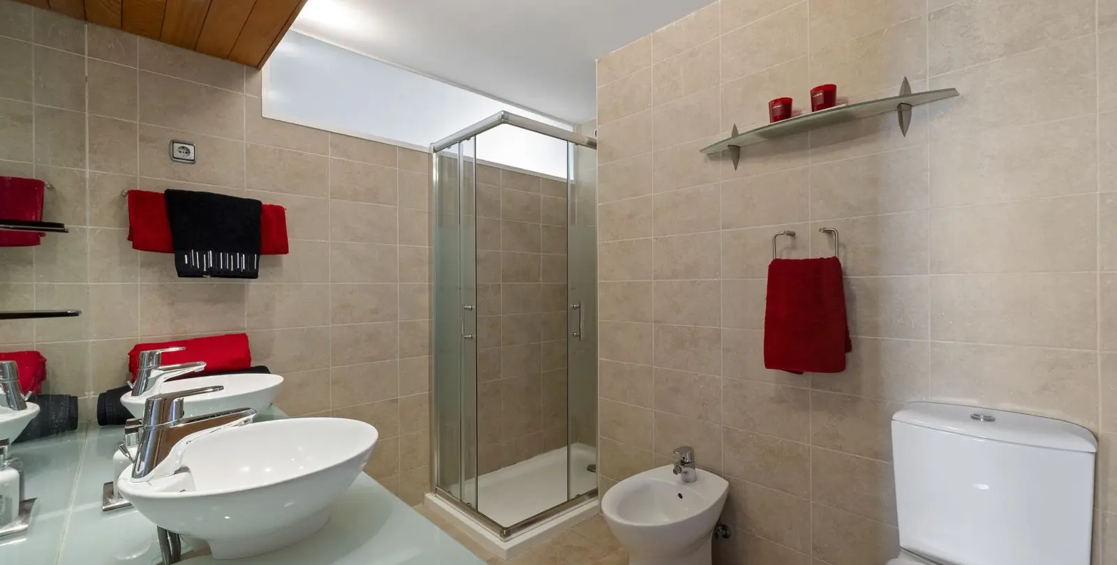Sale of ground floor apartment in Higueron 10