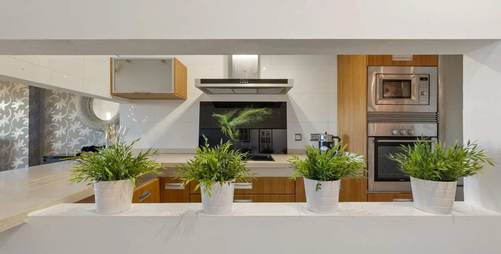 Sale of ground floor apartment in Higueron 17