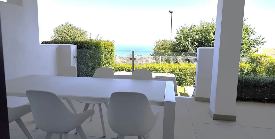 Sale of ground floor apartment in Benalmadena 13