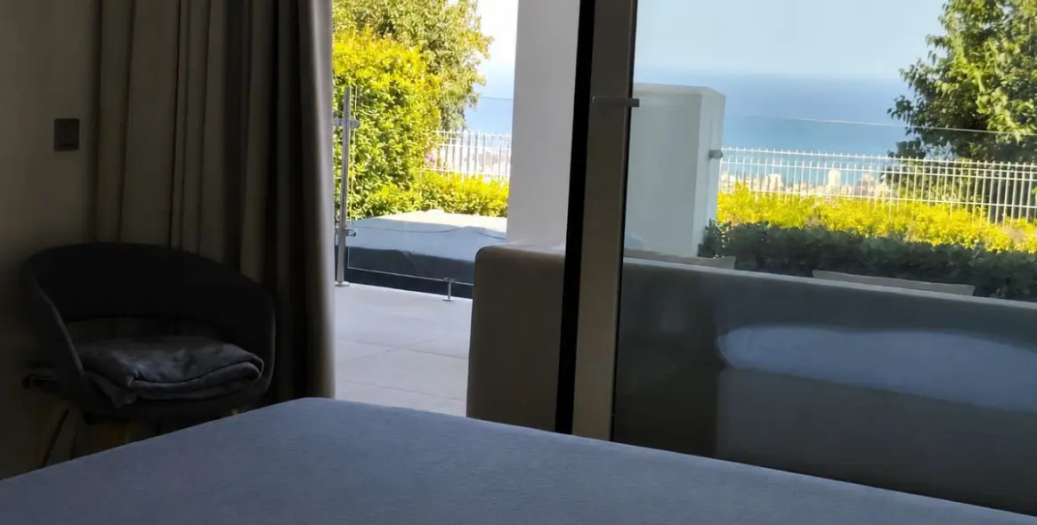 Sale of ground floor apartment in Benalmadena 36