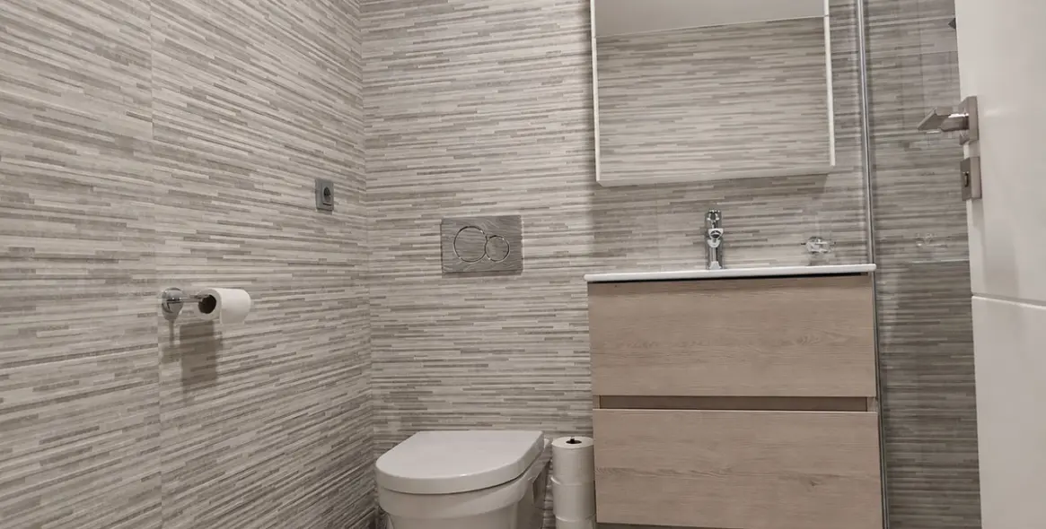 Sale of ground floor apartment in Benalmadena 44