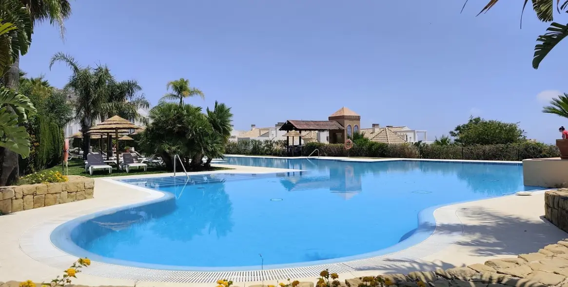 Sale of ground floor apartment in Benalmadena 46