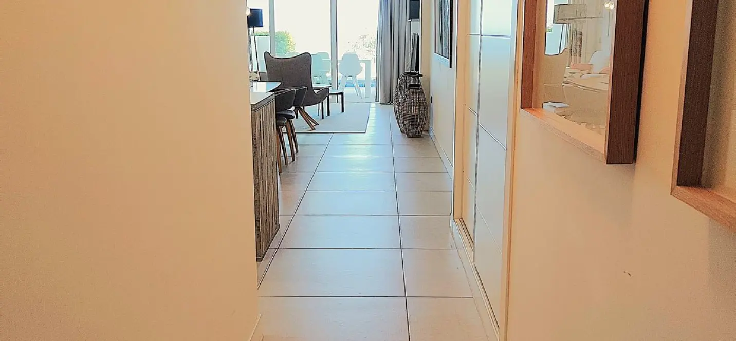 Sale of ground floor apartment in Benalmadena 1