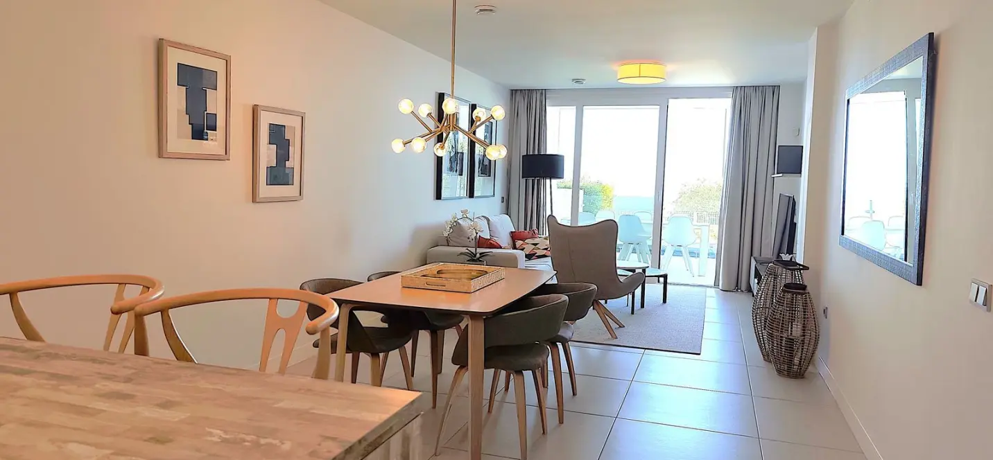 Sale of ground floor apartment in Benalmadena 2