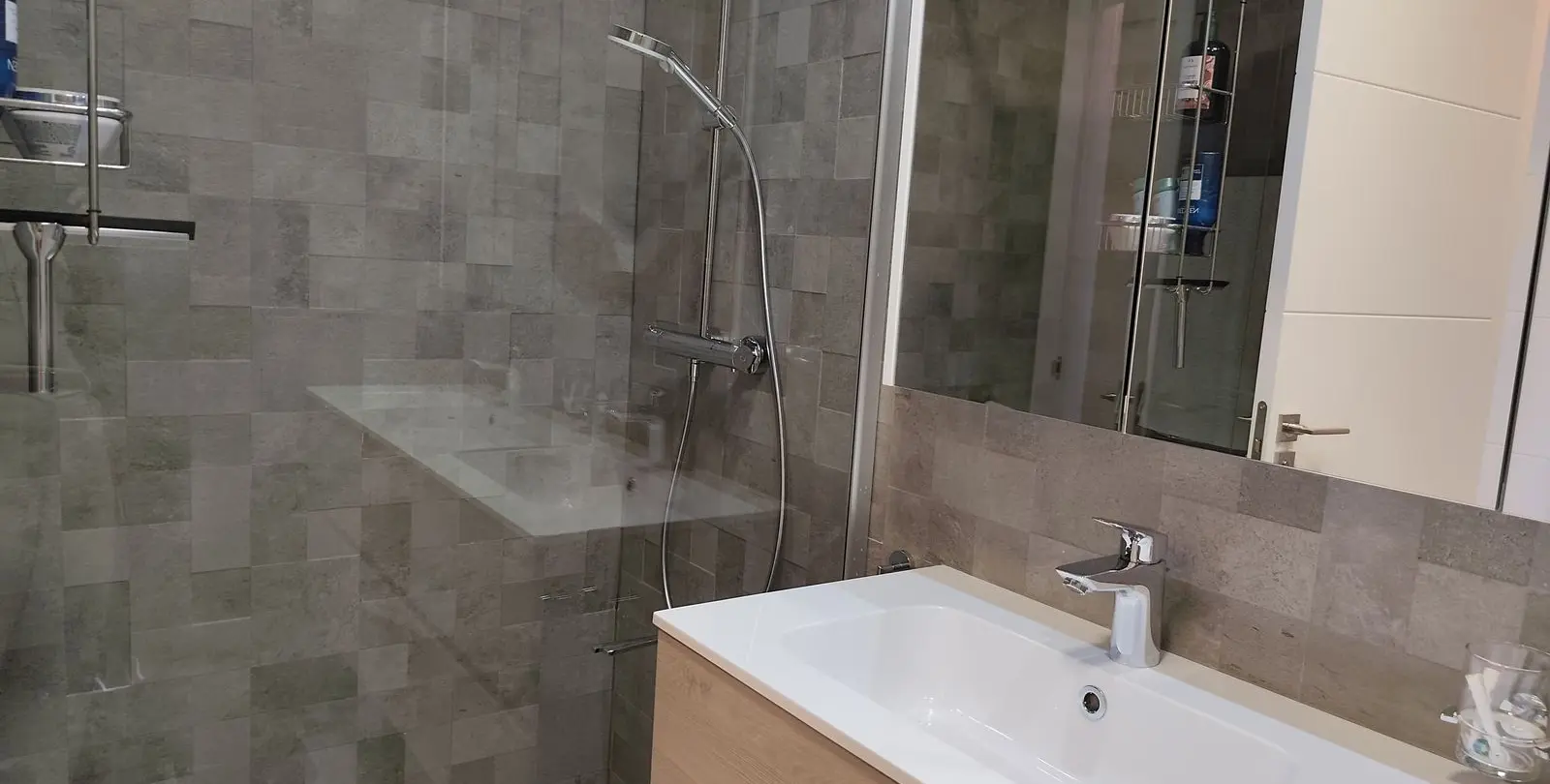 Sale of ground floor apartment in Benalmadena 38