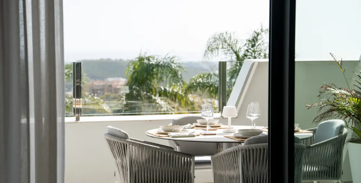 Venta de apartamento en planta media en Calanova Golf 21