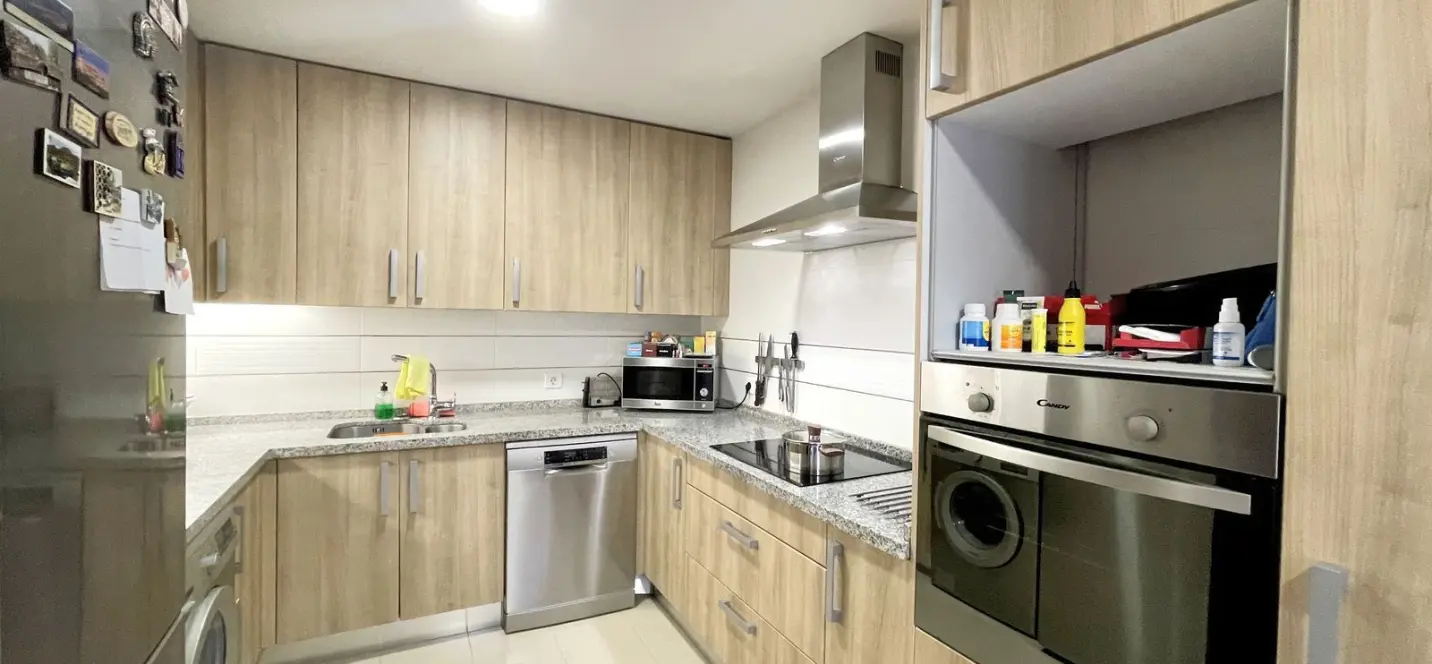 Продажа дома на две семьи в Estepona 4