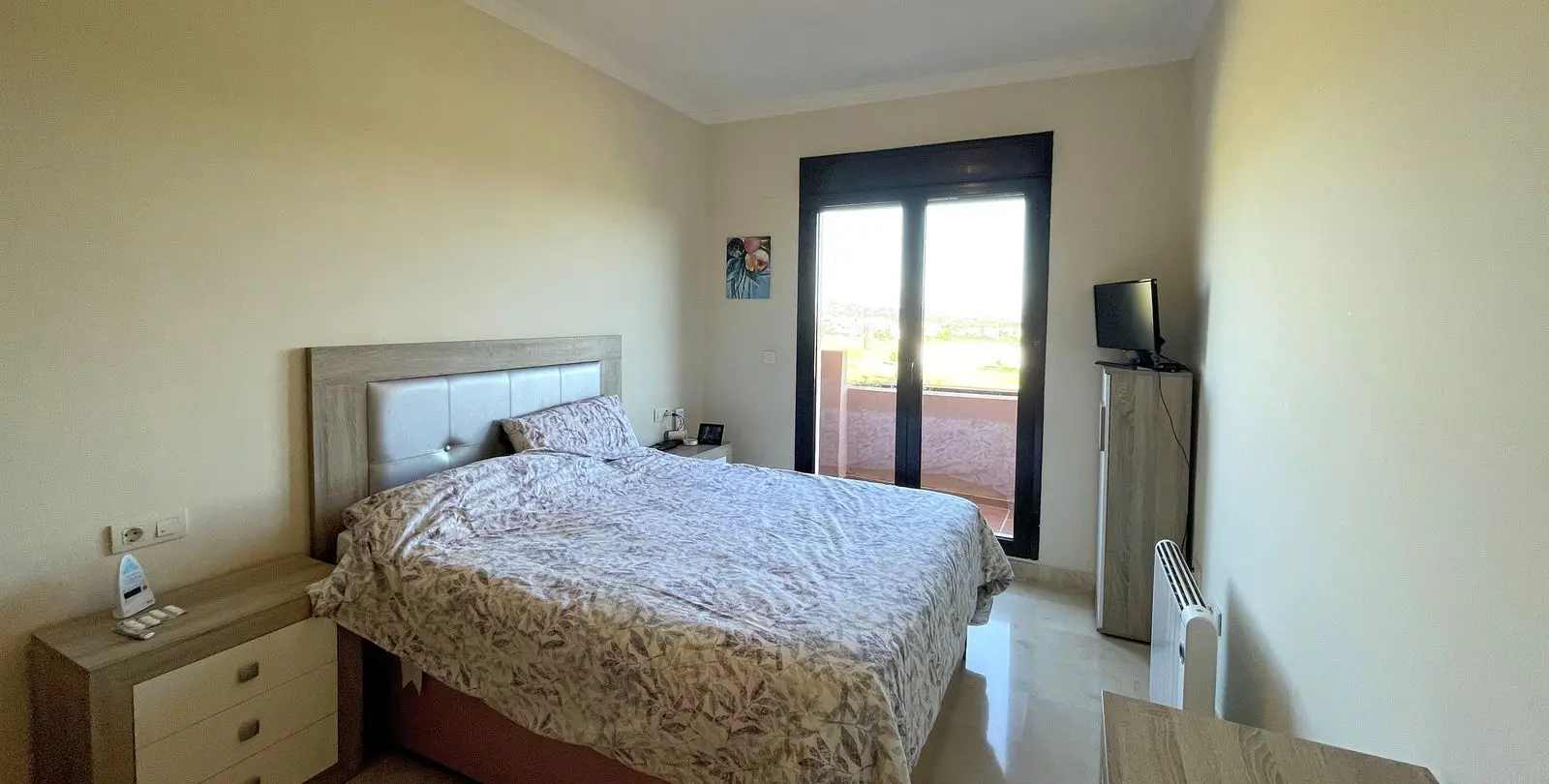 Продажа дома на две семьи в Estepona 12