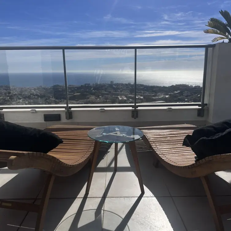 Продажа двухуровневого пентхауса в Benalmadena