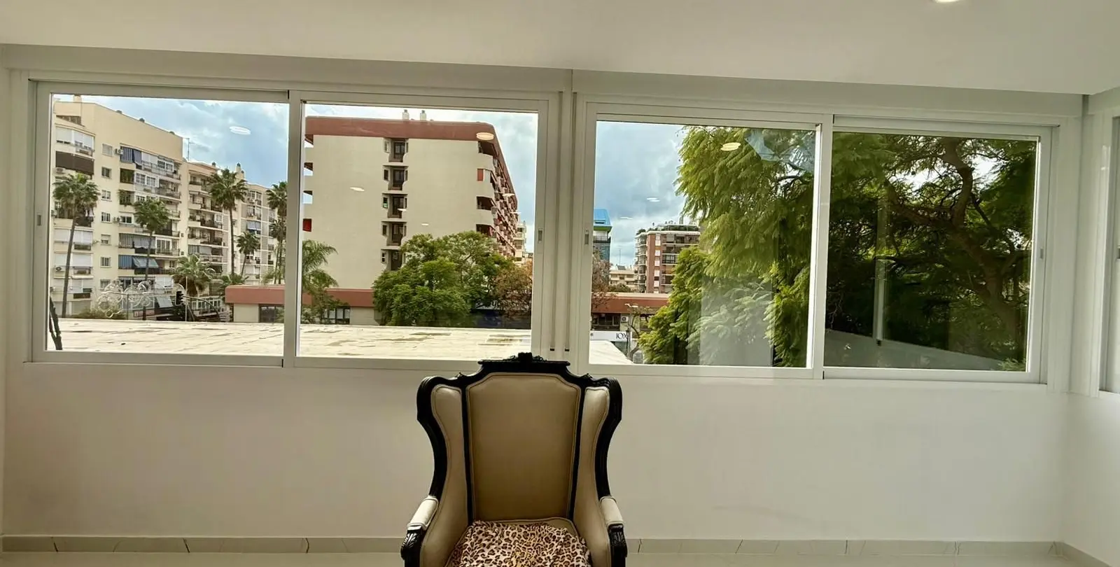 Продажа апартаментов на среднем этаже в Marbella 6