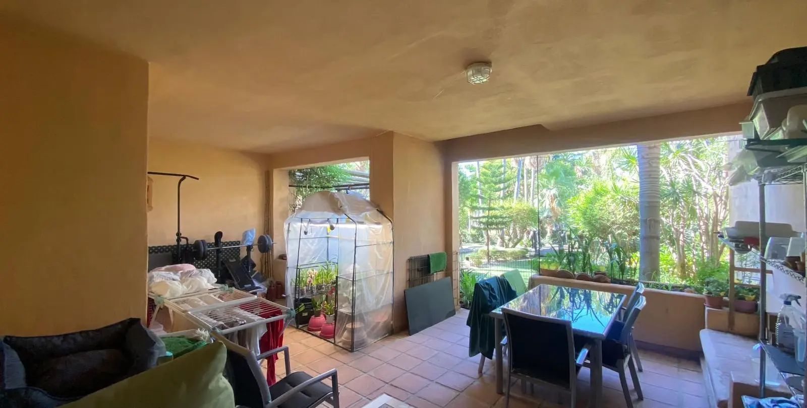 Venta de apartamento en planta baja en Atalaya 2