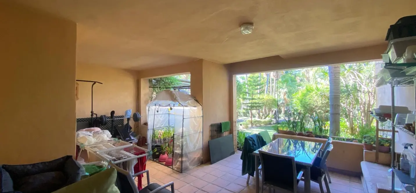 Sale of ground floor apartment in Atalaya 1