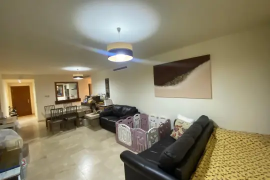 Image 6 thumb