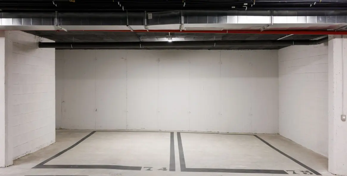 Sale of middle floor apartment in Cancelada 41