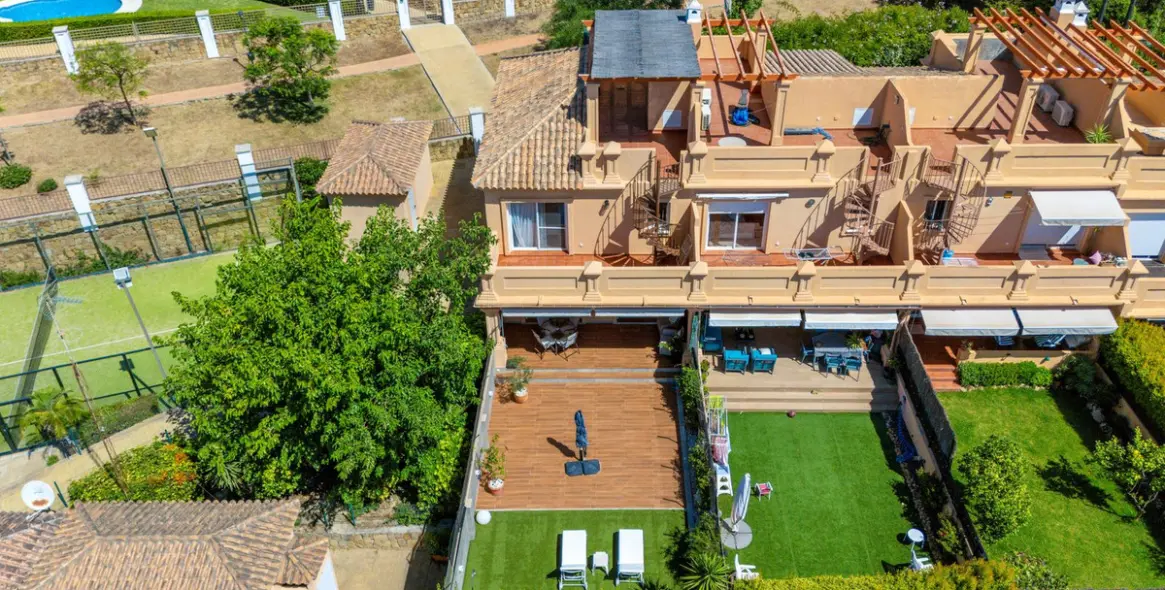 Продажа таунхауса в Estepona 3