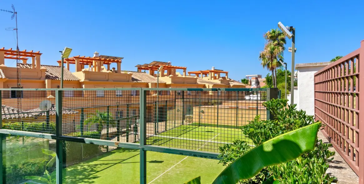 Продажа таунхауса в Estepona 7