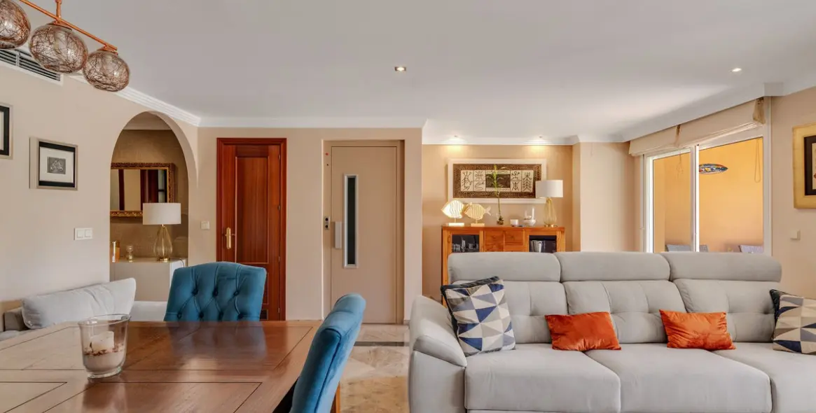 Продажа таунхауса в Estepona 11