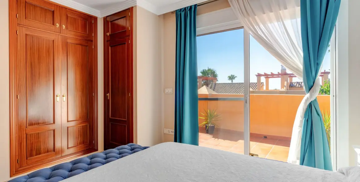 Продажа таунхауса в Estepona 22