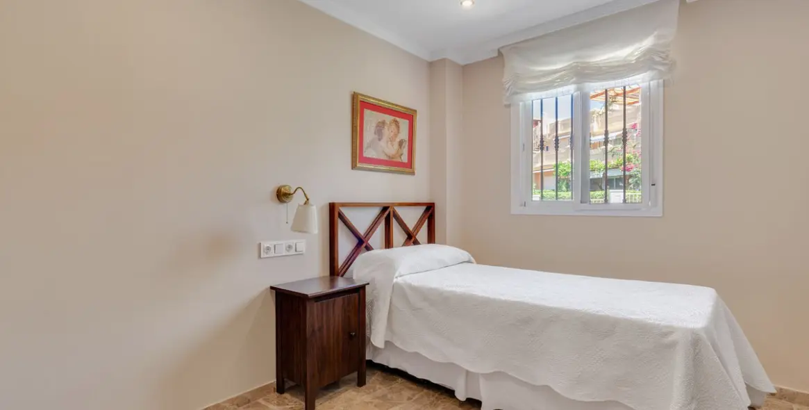 Продажа таунхауса в Estepona 30