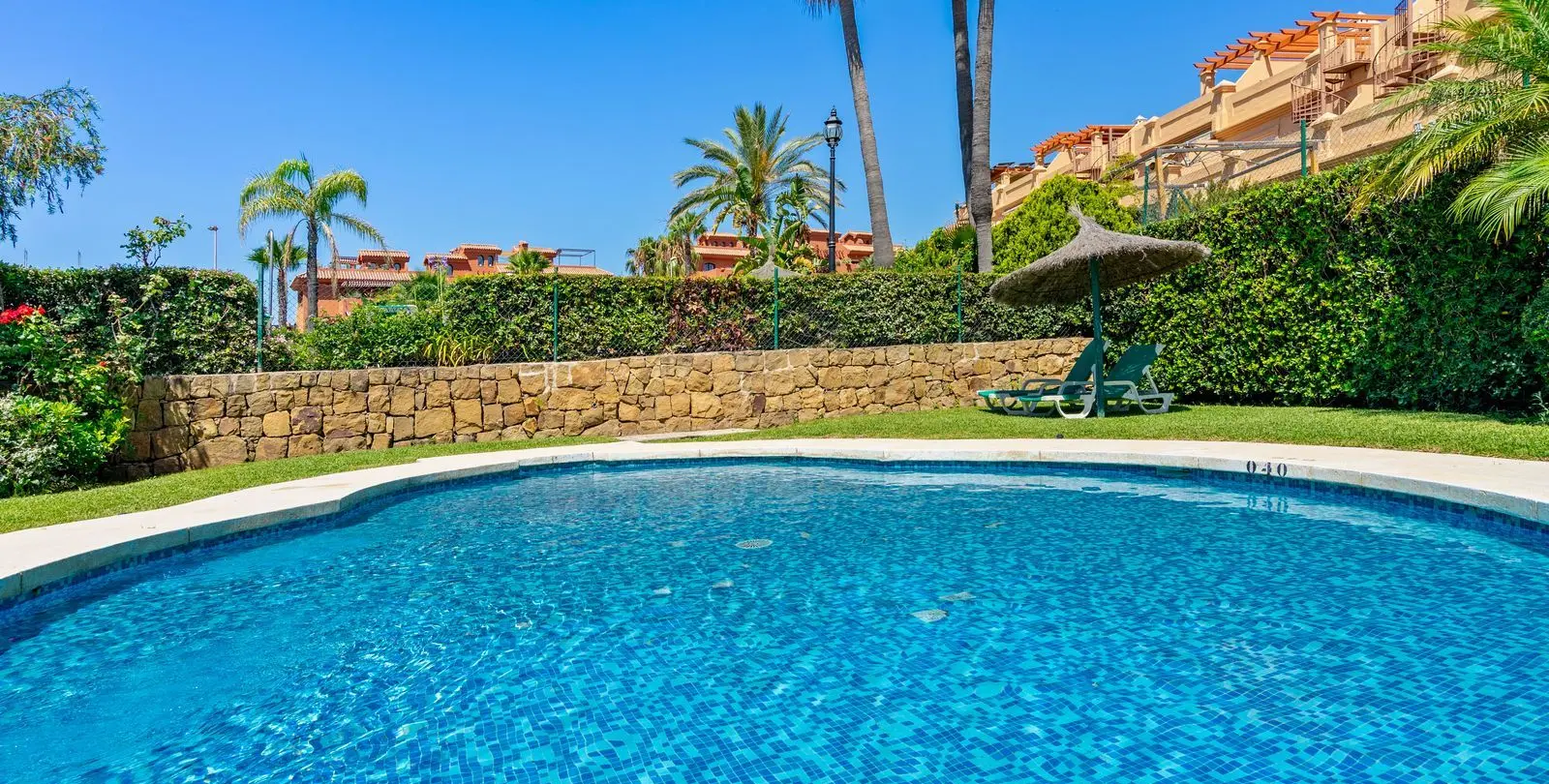 Venta de casa pareada en Estepona 8
