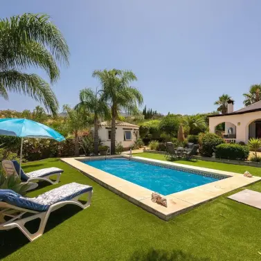 Sale of detached villa in Alhaurín el Grande