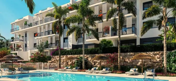 Продажа апартаментов на среднем этаже в Estepona 0