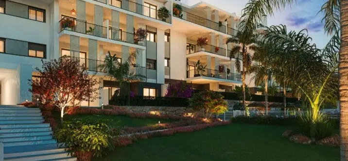 Продажа апартаментов на среднем этаже в Estepona 3