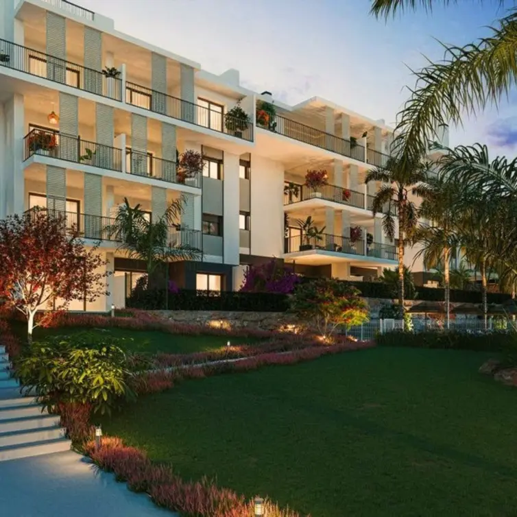 Продажа апартаментов на среднем этаже в Estepona
