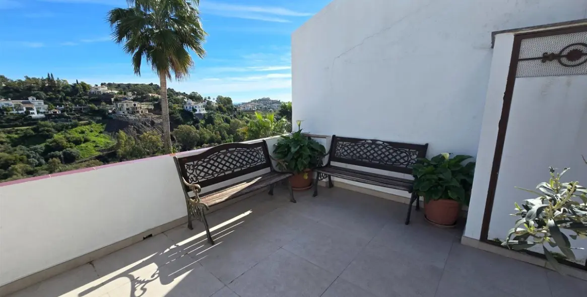 Venta de apartamento en planta baja en La Quinta 22