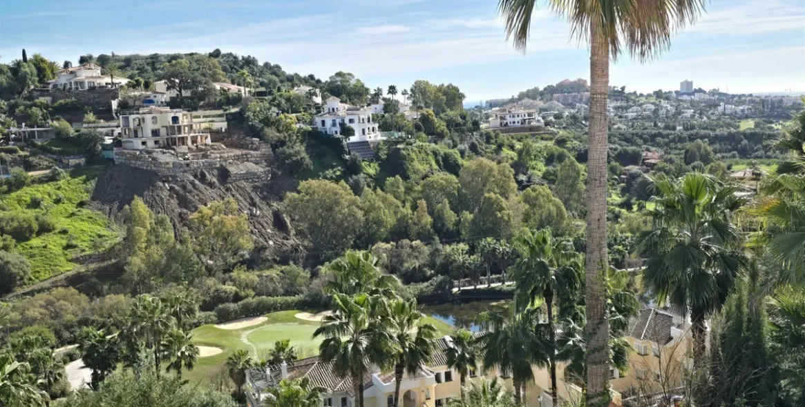 Venta de apartamento en planta baja en La Quinta 56