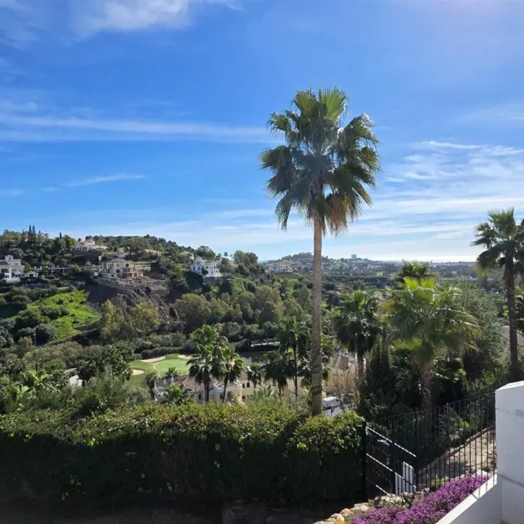 Sale of ground floor apartment in La Quinta