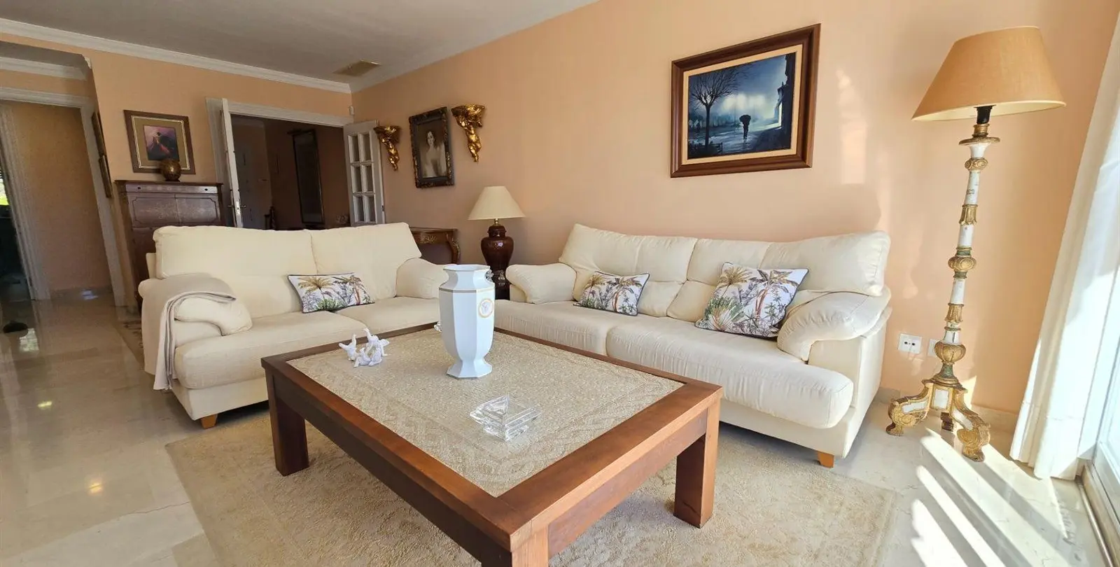 Venta de apartamento en planta baja en La Quinta 4