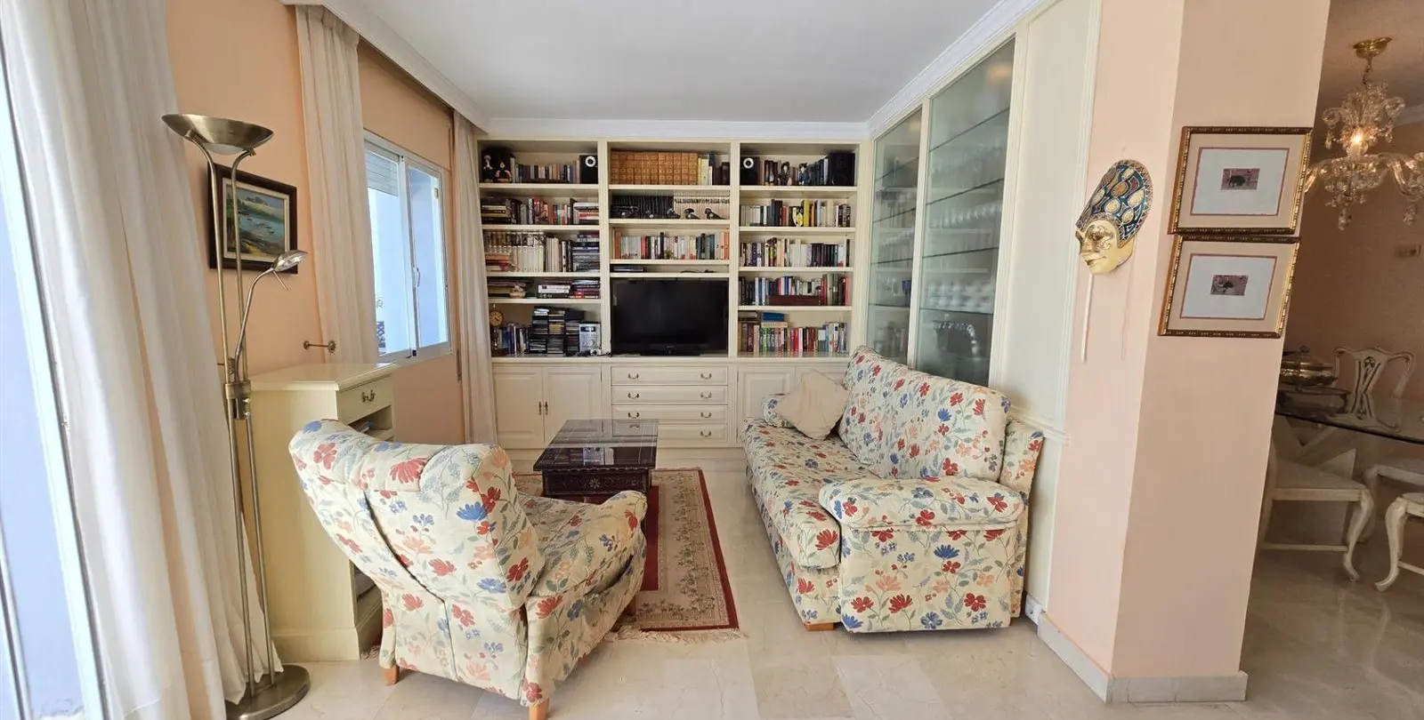 Venta de apartamento en planta baja en La Quinta 5
