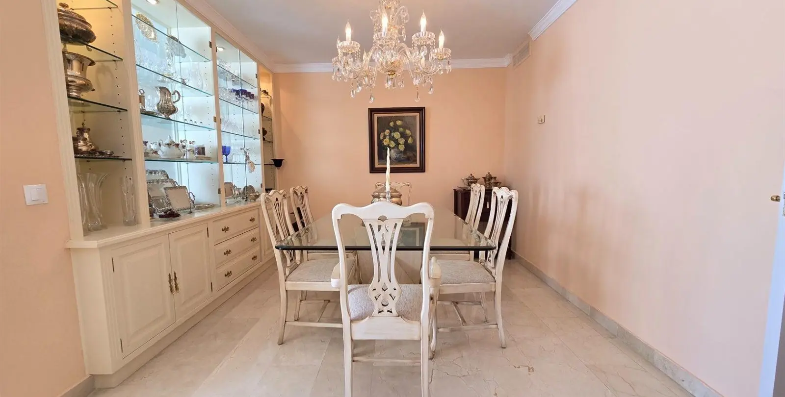 Venta de apartamento en planta baja en La Quinta 6