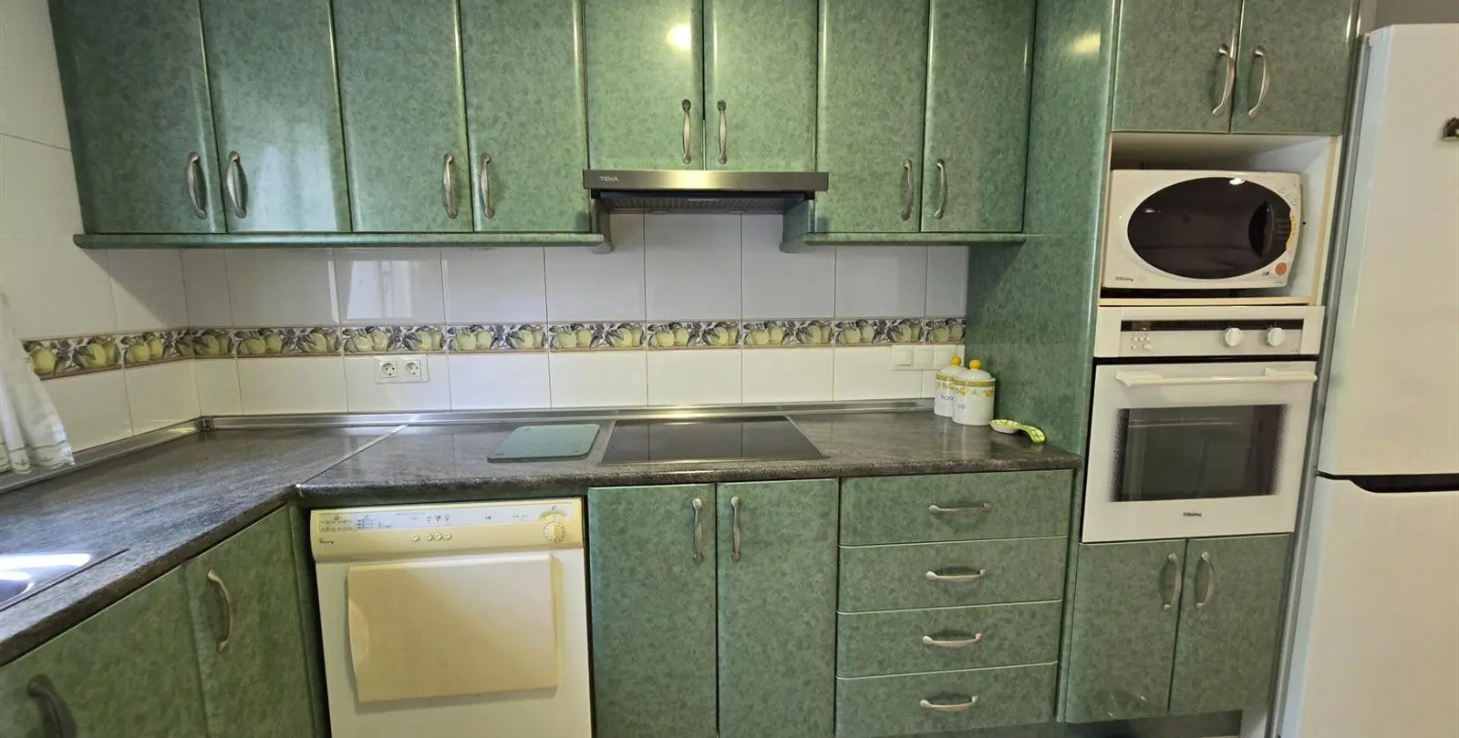 Venta de apartamento en planta baja en La Quinta 27