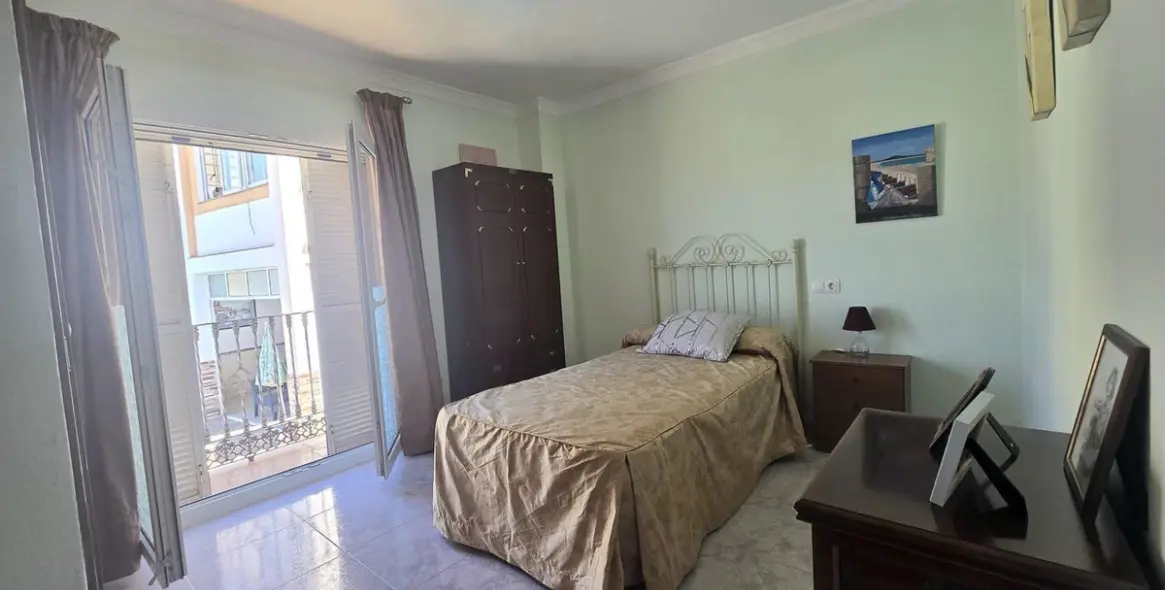 Продажа  отдельно стоящей виллы в Puerto de la Torre 9
