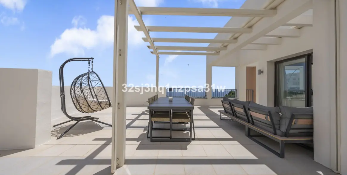 Продажа пентхауса в Altos de los Monteros 4