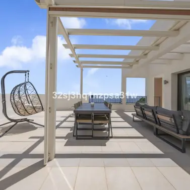 Продажа пентхауса в Altos de los Monteros