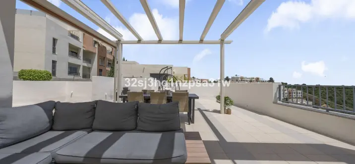 Продажа пентхауса в Altos de los Monteros 4