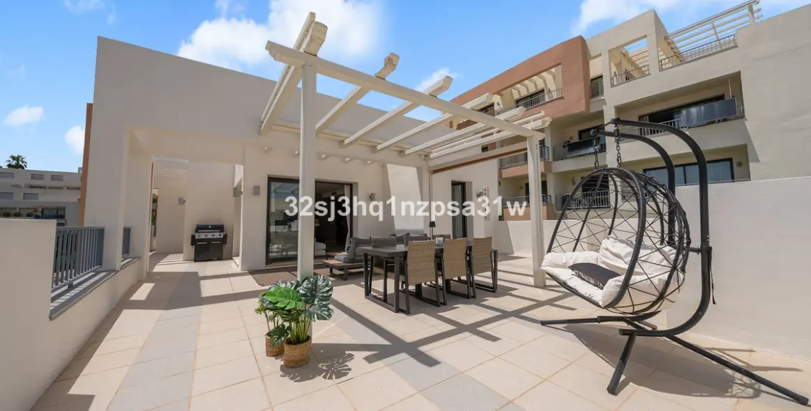 Продажа пентхауса в Altos de los Monteros 6