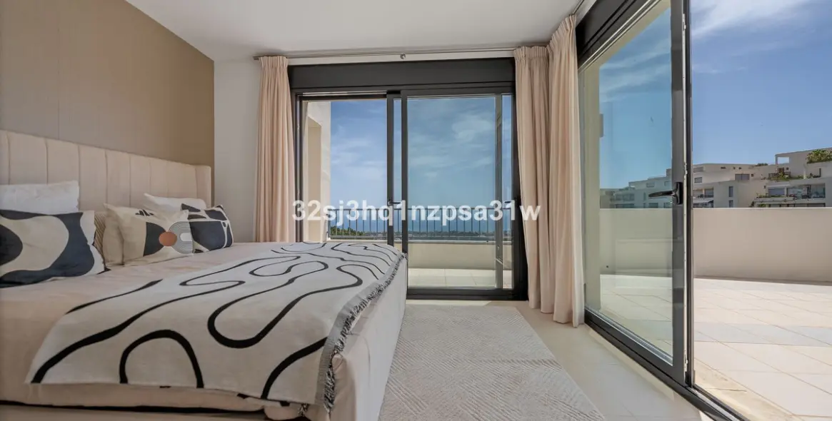 Продажа пентхауса в Altos de los Monteros 8