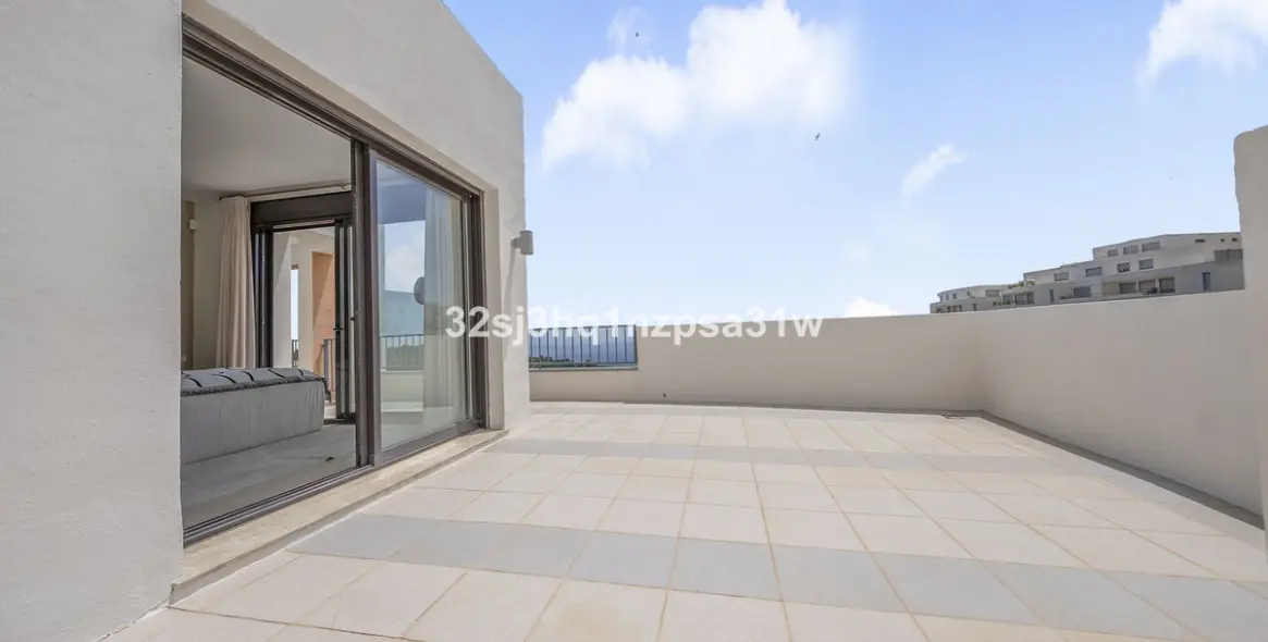 Продажа пентхауса в Altos de los Monteros 24