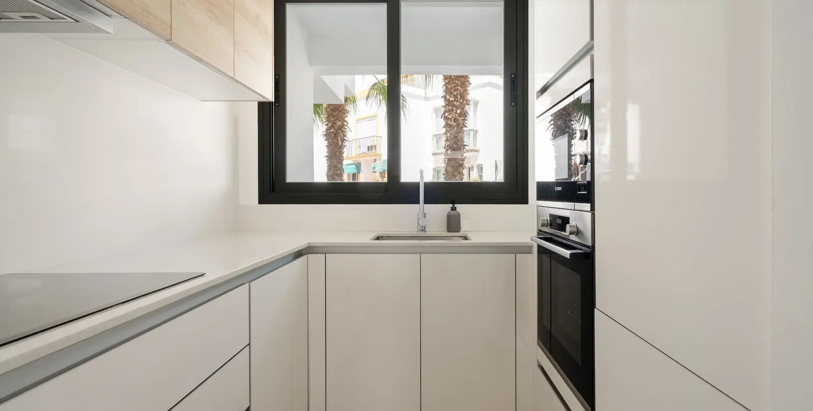 Sale of townhouse in Estepona 7