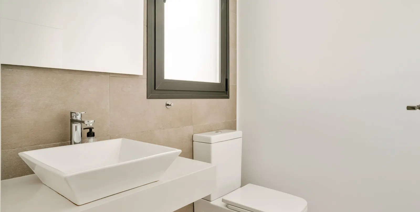 Sale of townhouse in Estepona 26
