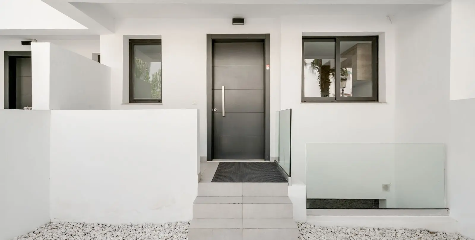 Sale of townhouse in Estepona 28