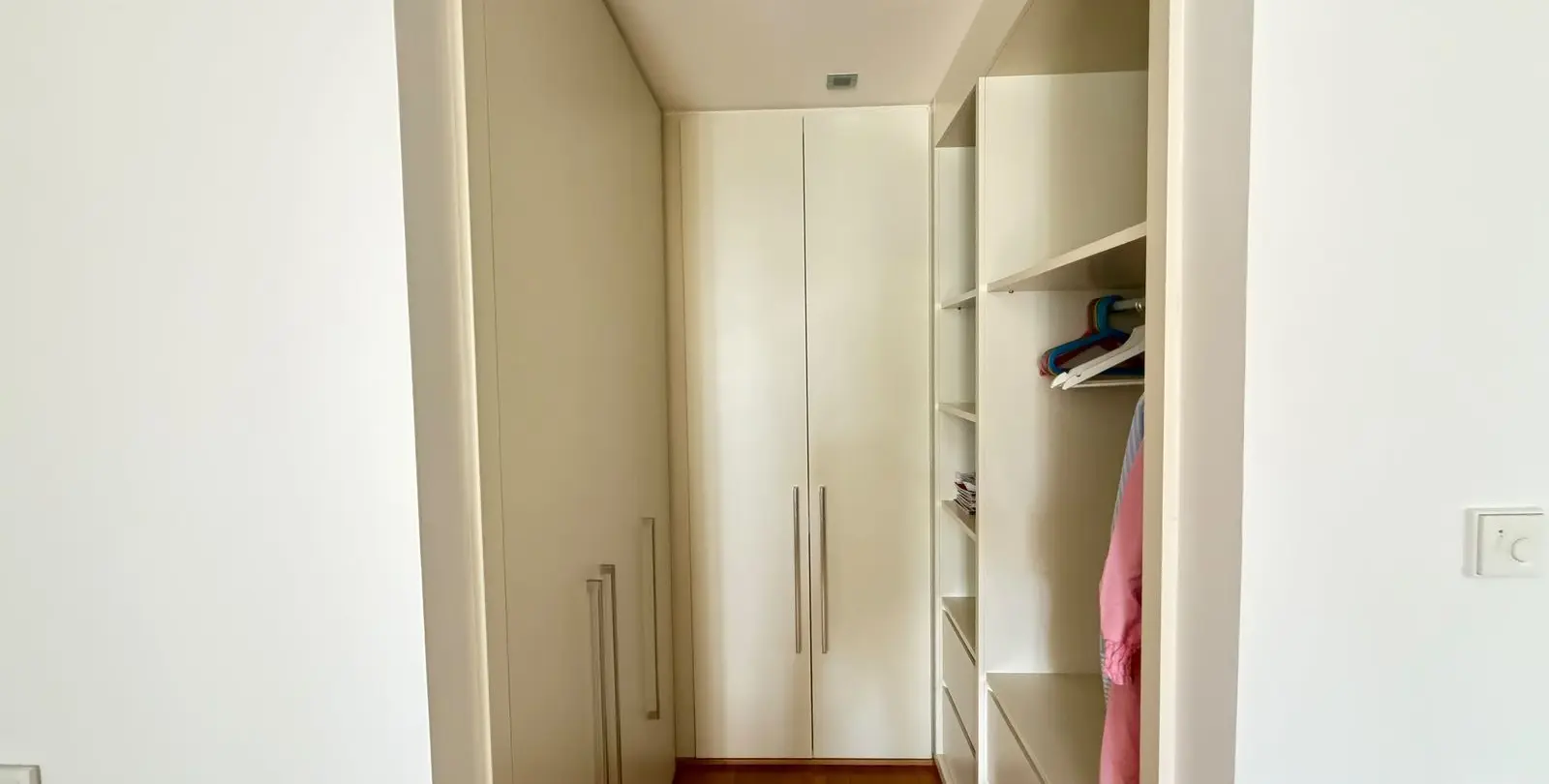 Sale of townhouse in Sierra Blanca 28