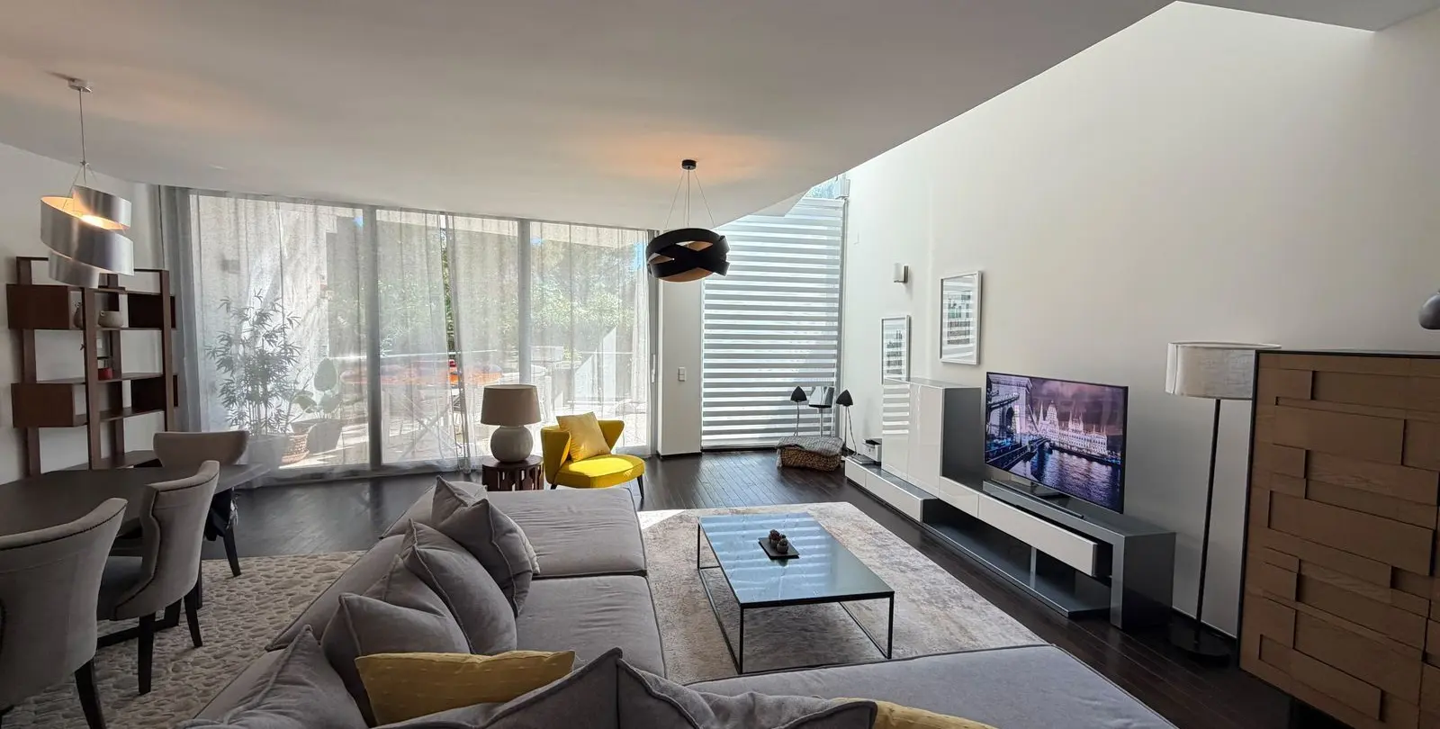 Sale of townhouse in Sierra Blanca 36